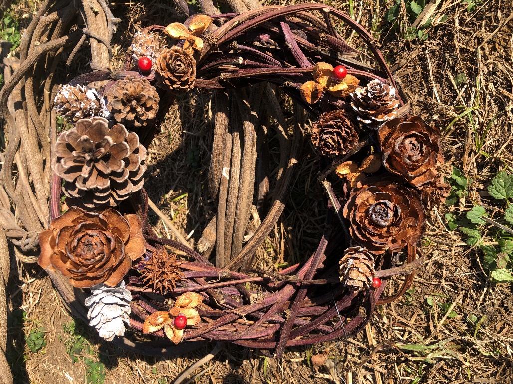 屋外, 座る, 草, 茶色 が含まれている画像

AI 生成コンテンツは誤りを含む可能性があります。